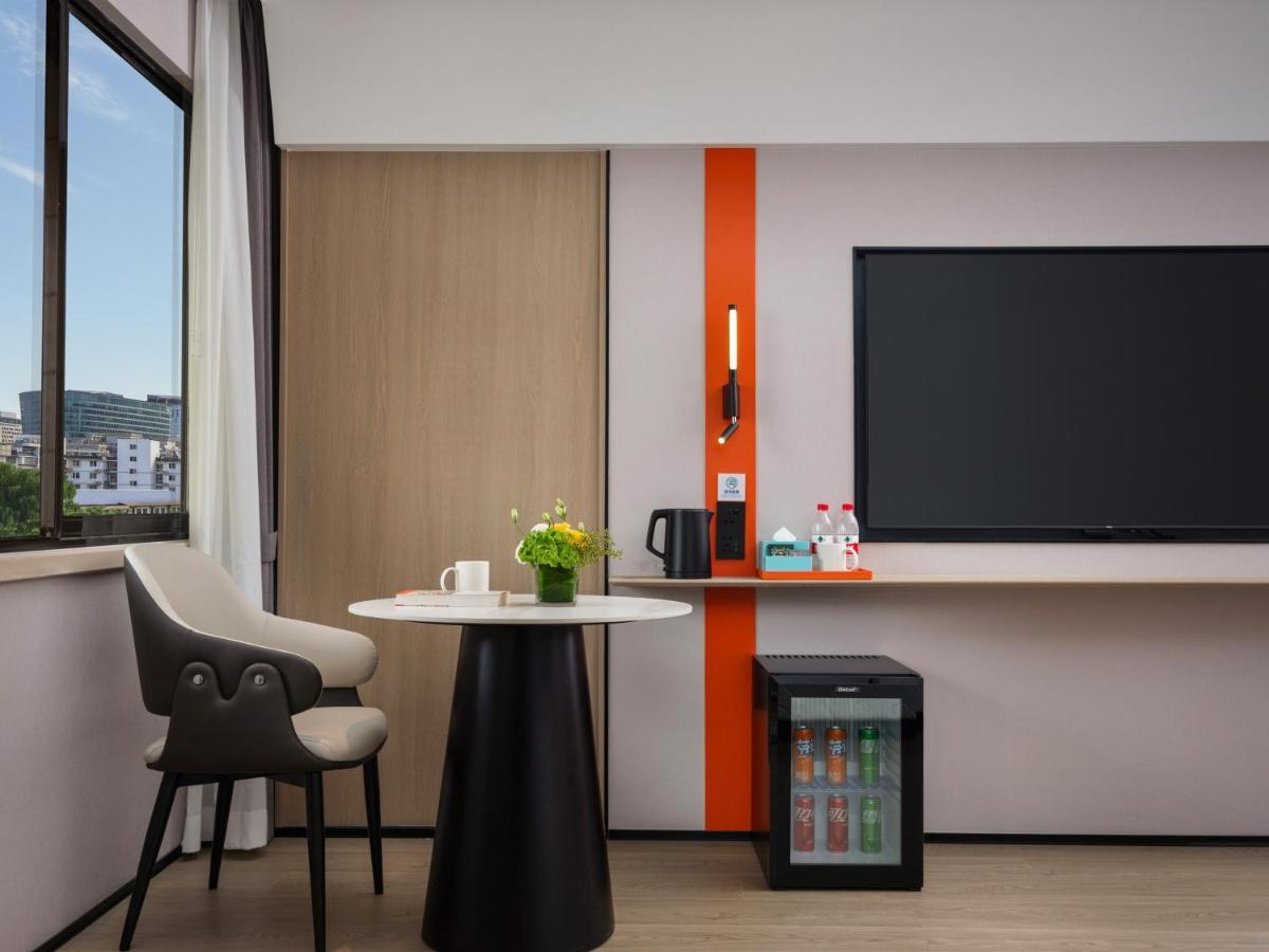 Holiday Inn Express Beijing Downtown By Ihg Exterior photo