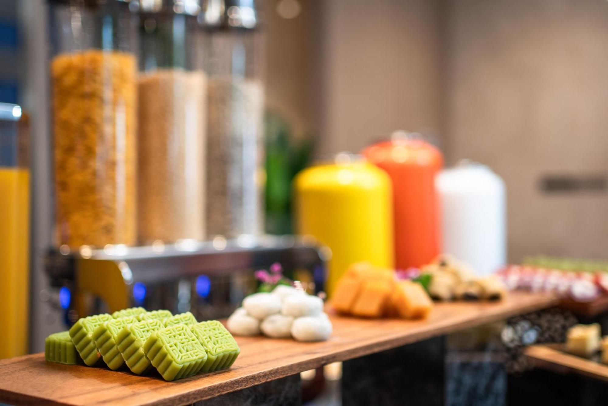 Holiday Inn Express Beijing Downtown By Ihg Exterior photo